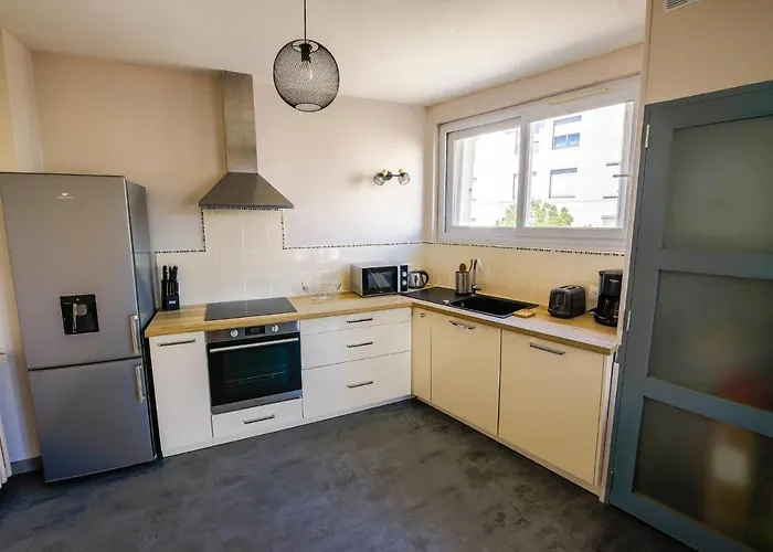 Appartement Rousseau - Centre Ville 5 Minutes Gare