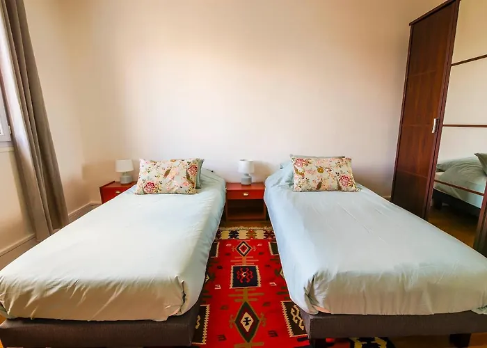 Appartement Rousseau - Centre Ville 5 minutes GARE